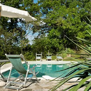  Alloggio per agriturismo Le Pianore